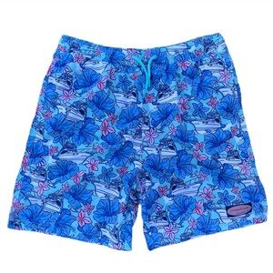 Patterned Vineyard Vines shorts
